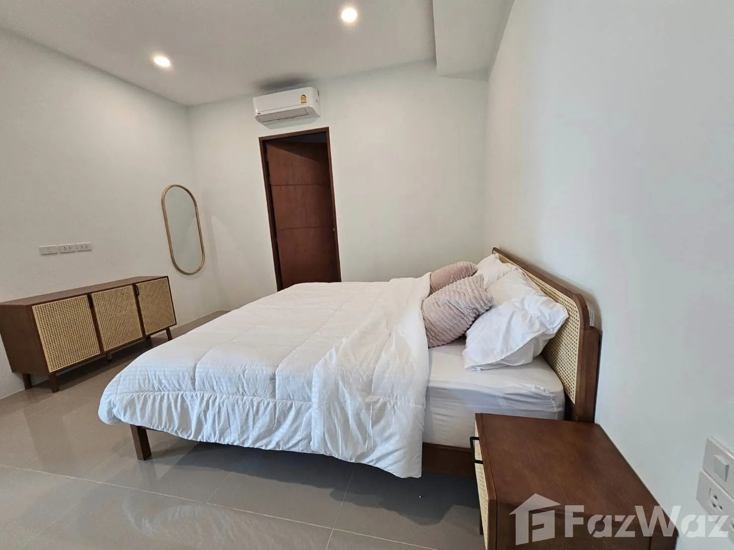 3 Bedroom House for rent in Talat Nuea, Phuket  1713560 - image 2