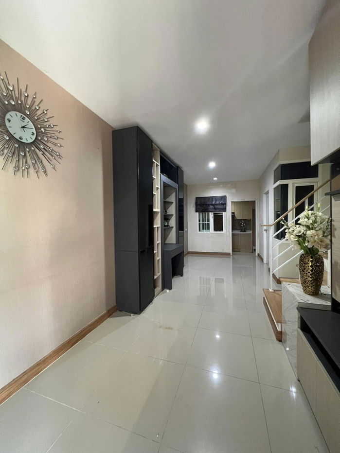 รูป 🏡 ให้เช่า หมู่บ้านโกลเด้นทาวน์ รามอินทรา – คู้บอน ราคาเช่า 15,000 บาท/เดือน (รวมค่าส่วนกลางแล้ว) - รูปที่ 4/17