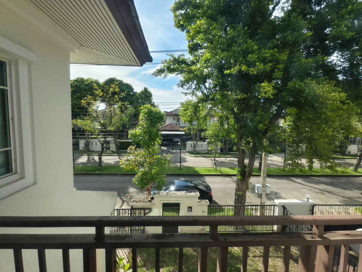 picture Affordable gem on Ratchaphruek Road!! Spacious single house for sale at Sivalee Pinklao–Sathorn, 71.3 sq.wah, right next to The Crystal. - 19/22