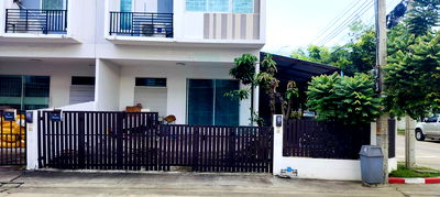 Townhouses for sale Samut Prakarn : 🚩 For Sell Town house THE TRUST SRINAKARIN PRAEKSA 2-story 3 bedroom 2 bathroom