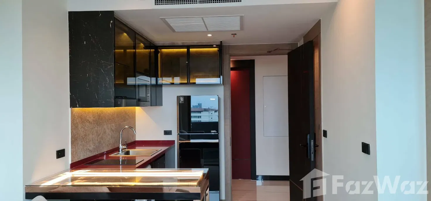 picture 1 Bedroom Condo for sale at The Riviera Ocean Drive - 3/6
