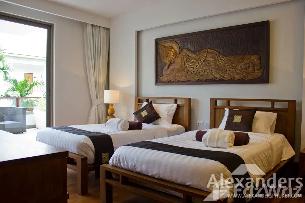 picture 4 Bedroom Condo for sale at Pearl Of Naithon - 8/19