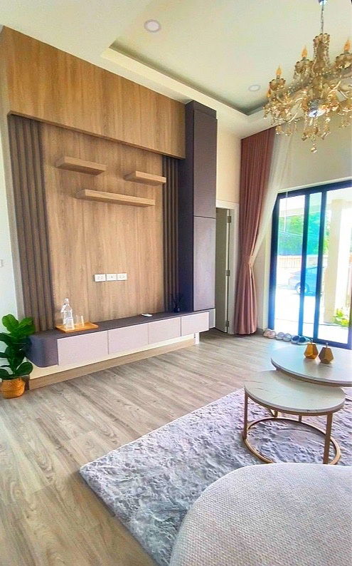 picture  Large single-storey detached house for sale - 5/20