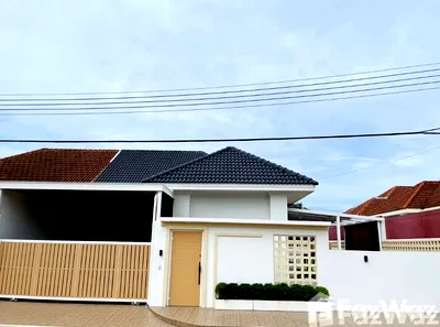 Houses for rent Super Cheap Market : 3 Bedroom House for rent at Chao Fah Garden Home 3