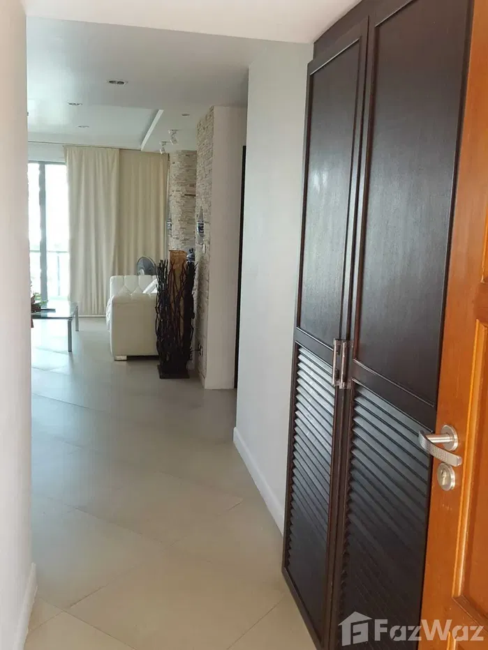 picture 2 Bedrooms Freehold Condo for Sale at Karon Butterfly - 17/18