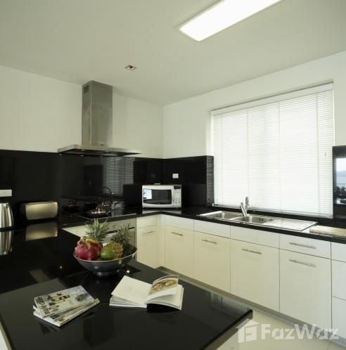 picture 4 bedrooms beachfront condo with sea view for sale - 6/16
