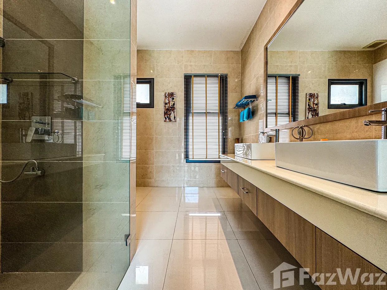picture 4 Bedroom Villa for sale in Rawai, Phuket - 38/76