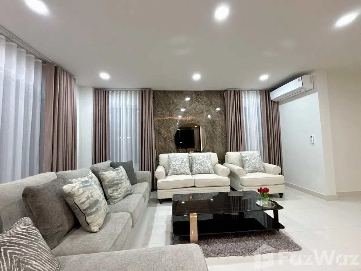 picture 𝐊𝐫𝐢𝐬𝐭𝐢𝐧𝐚 𝐕𝐢𝐥𝐥𝐚 𝐏𝐚𝐭𝐭𝐚𝐲𝐚 lake Side Court 3 5638497 - 16/29