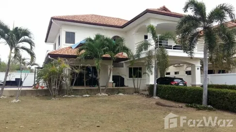 4 Bedroom Villa for rent at Lakeside Court