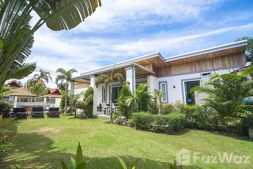 picture 2 Bedroom Villa for sale at Villa Cheloni - 2/10