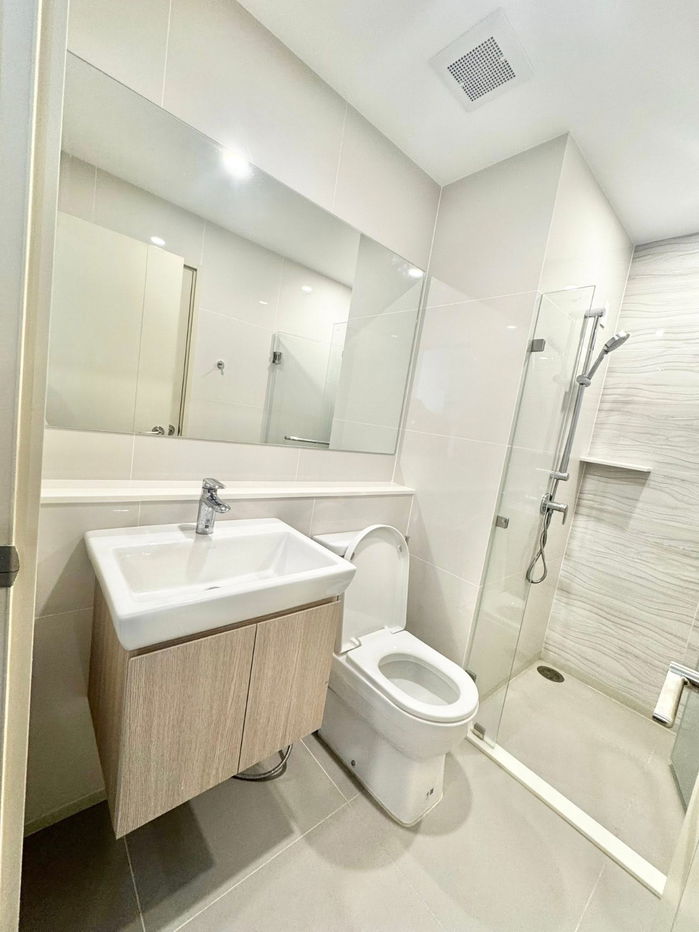 picture MRT Queen Sirikit National Convention Center 500 m. Price  27,500 Baht Condo Life Rama 4 - Asoke ( Rental ) - 11/21