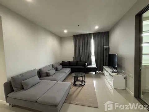 คอนโดให้เช่า 2 ห้องนอน ในโครงการ สตาร์ วิว