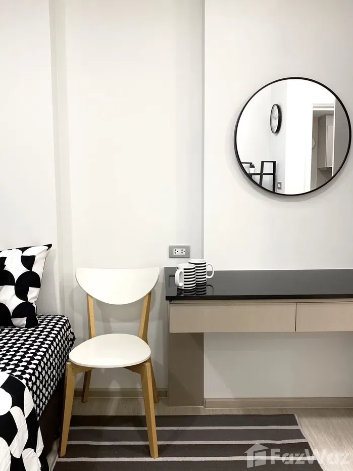 picture Live the High Life in This 2-Bedroom Bangkok Condo! - 11/14