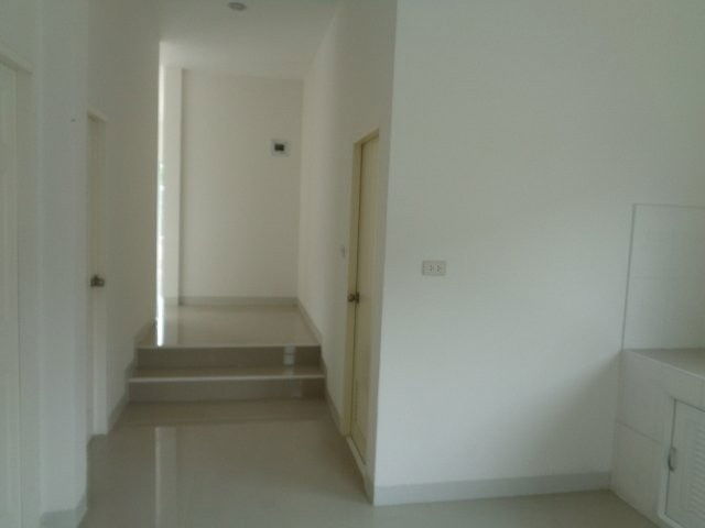 picture FOR SALE  HOUSE PROPERTY  1530000 BAHT. - 3/8