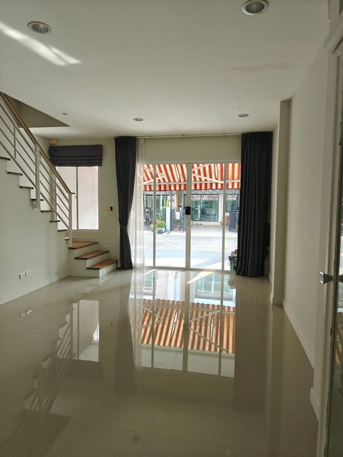 picture #R5698 🎉 130868 House for rent Baan Klang Muang Nakniwat 34 - 3/19