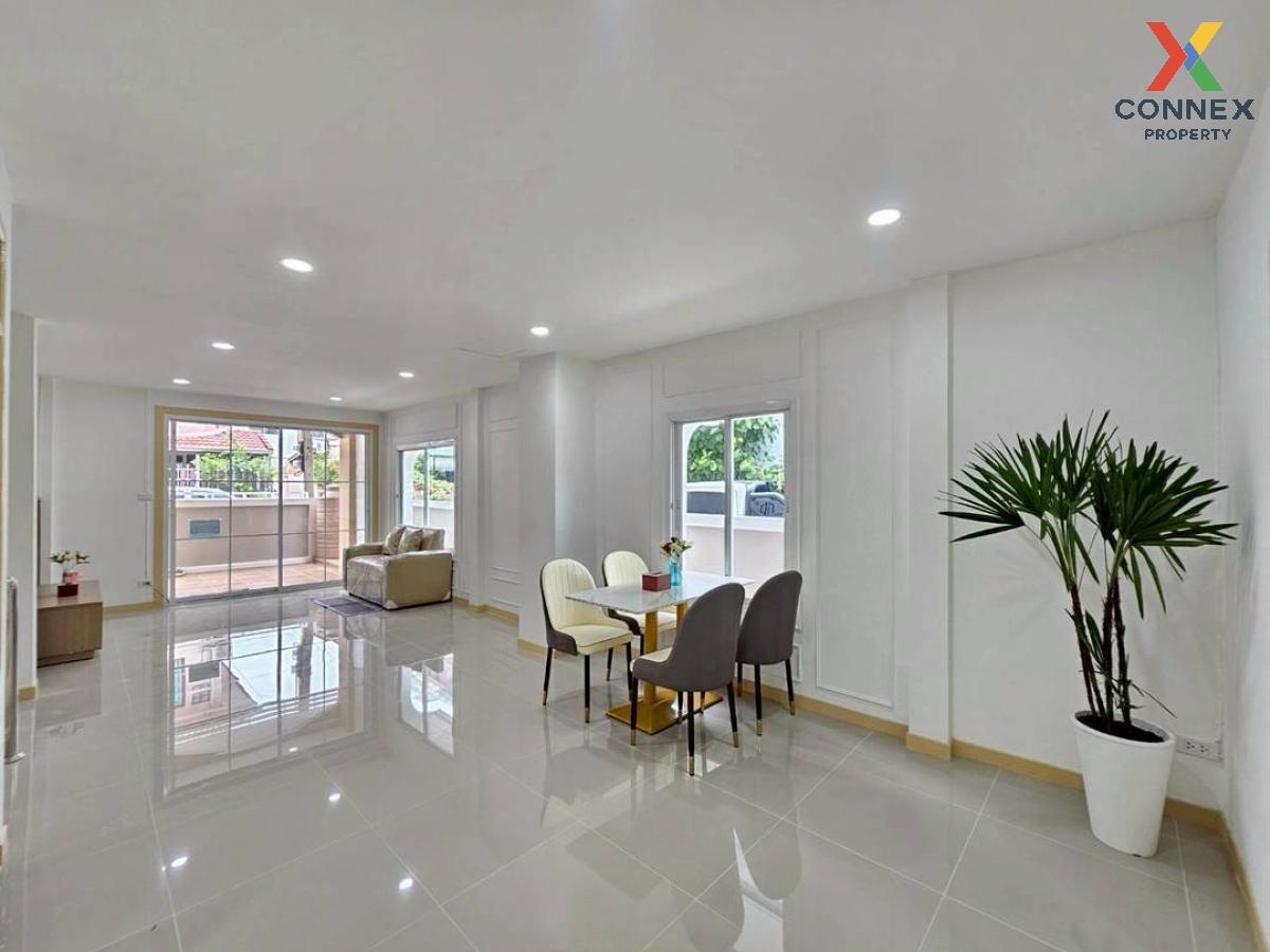 รูป ขายทาวน์เฮ้าส์/ทาวน์โฮม  บ้านสุชา รีโนเวทใหม่ ละหาร บางบัวทอง นนทบุรี CX-127494 ✅ ทักไลน์ @connexproperty ตอบทันที ทีมงานมืออาชีพ ✅  - รูปที่ 6/12