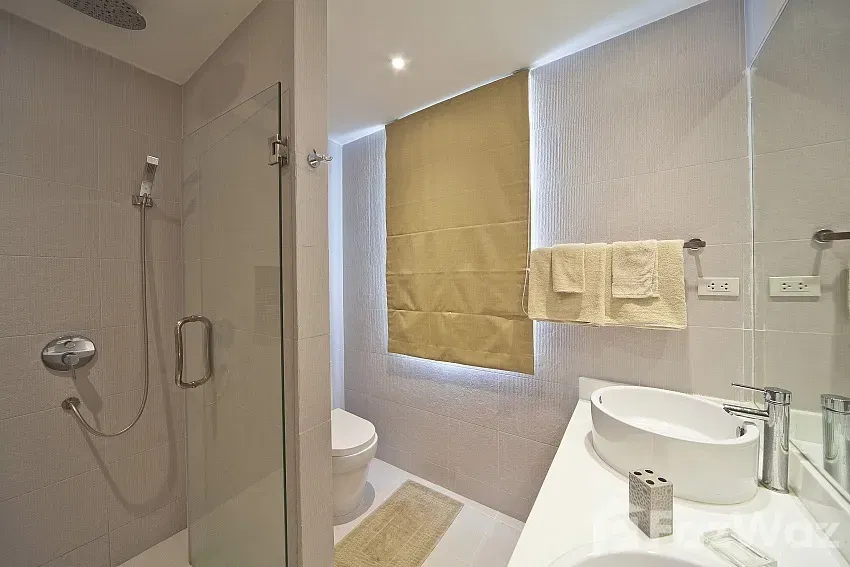 picture 2 Bedroom Villa for sale at Villa Cheloni - 9/10