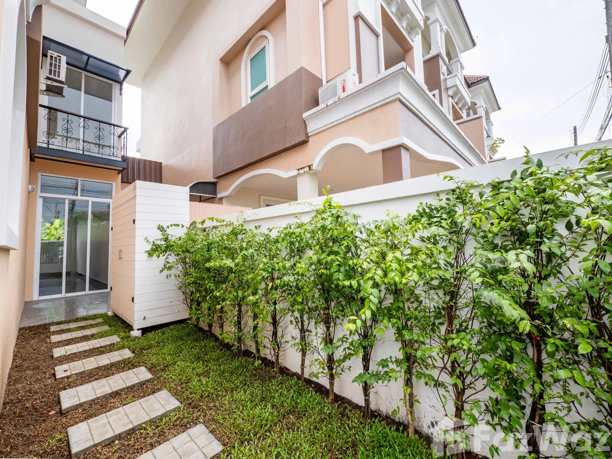 picture 3 Bedroom Townhouse for sale in Chalong, Phuket - 21/21
