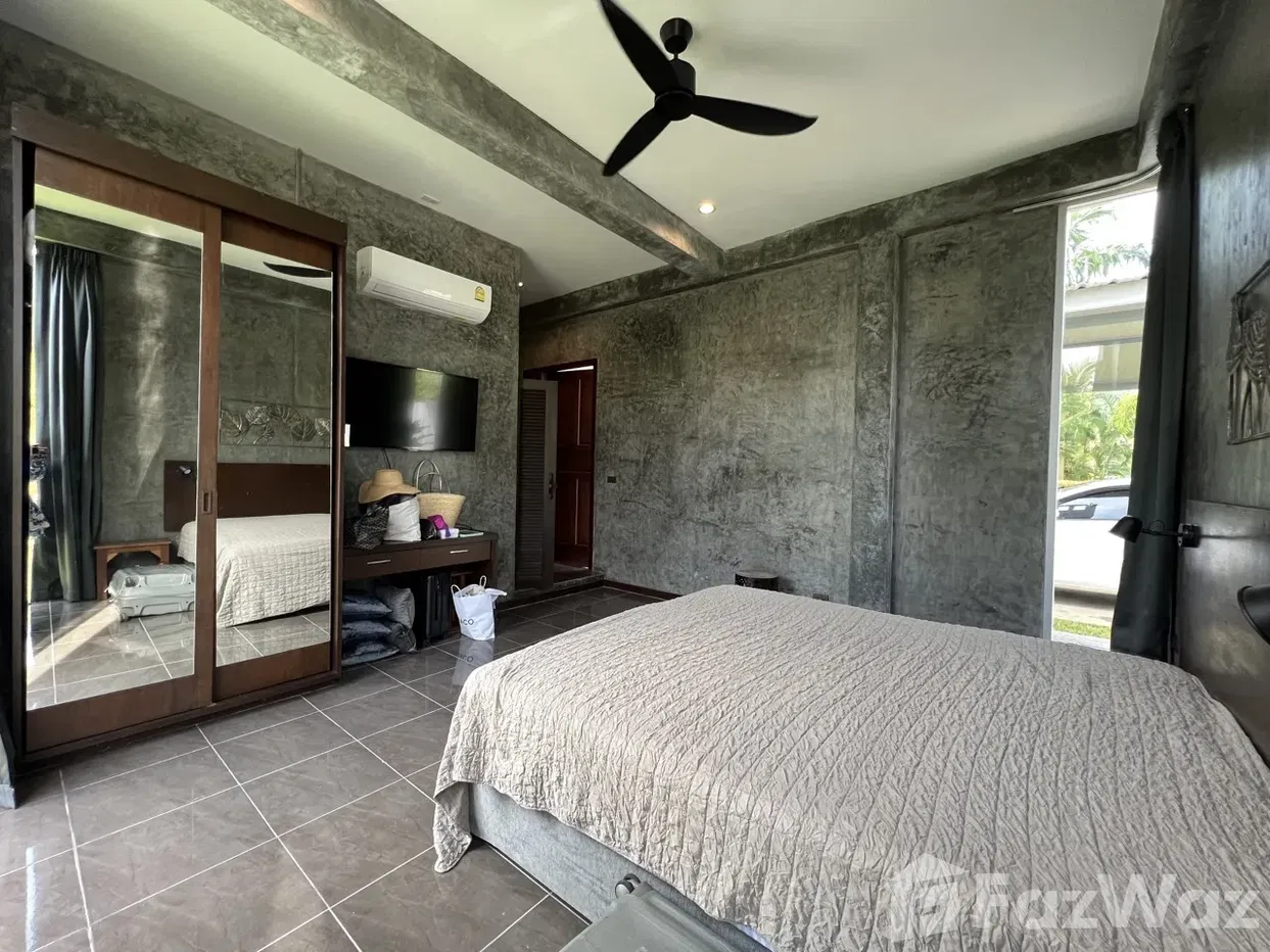picture Renovated 4 Bedroom Lakefront Villa in Casa Sakoo - 17/24