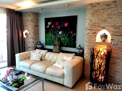 Condos for sale : 2 Bedrooms Freehold Condo for Sale at Karon Butterfly 1743914