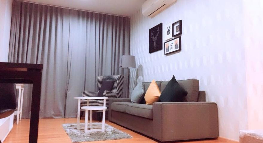 รูป Villa Rachatewi【𝐒𝐄𝐋𝐋 & 𝐑𝐄𝐍𝐓】🔥มูจิละมุน เฟอร์ไม้ให้ฟีลผ่อนคลายเหมือนพักรีสอร์ตกลางเมืองทุกวัน🔥  ติดต่อไลน์ไอดี: @hacondo - รูปที่ 5/10