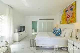 picture 2 Bedroom + Office Seaview Condo for Sale - 39/48