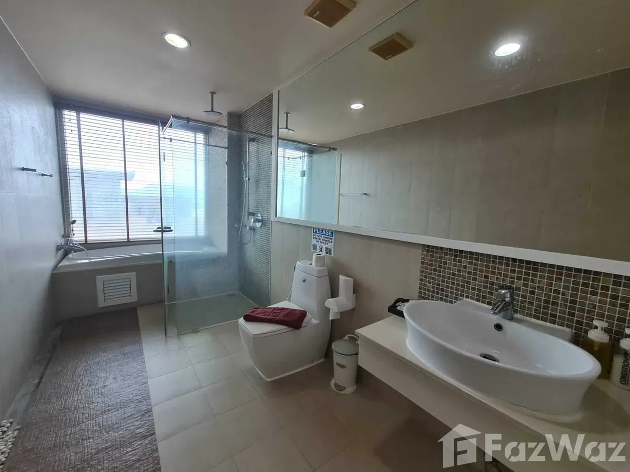 picture 3 Bedroom 2 Bathroom Condo at The Baycliff Residence - 2/9