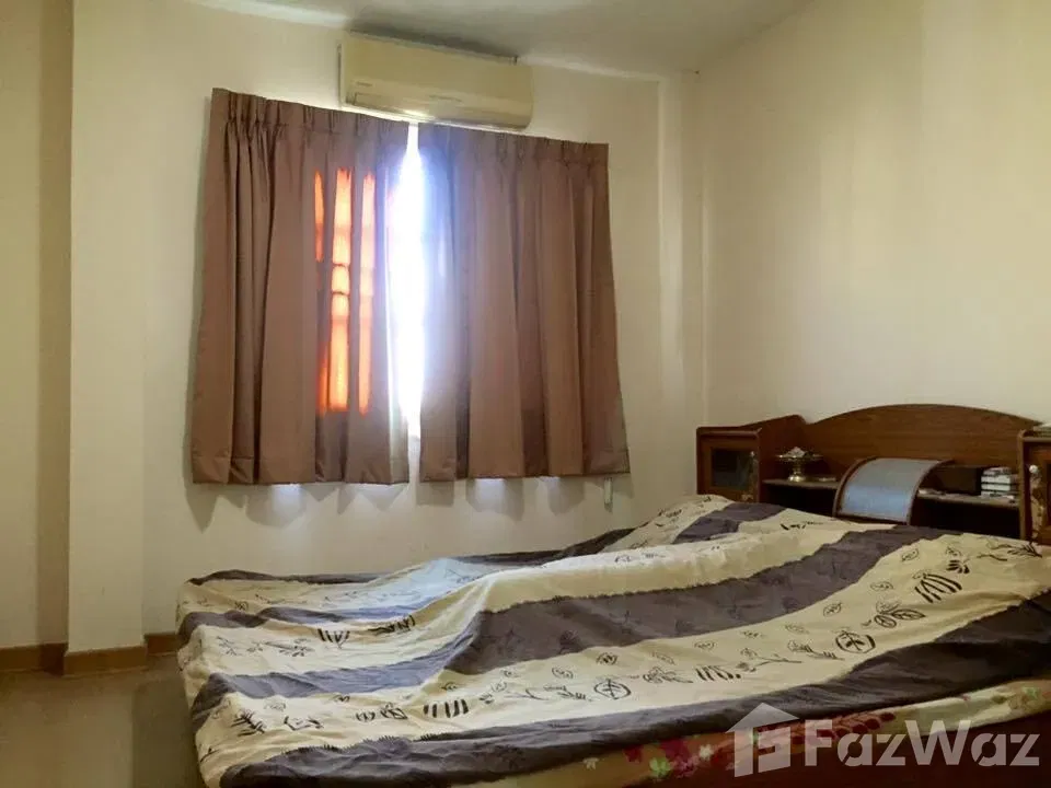 picture 6 Bedroom Townhouse for sale in Lat Phrao, Bangkok - 29/44