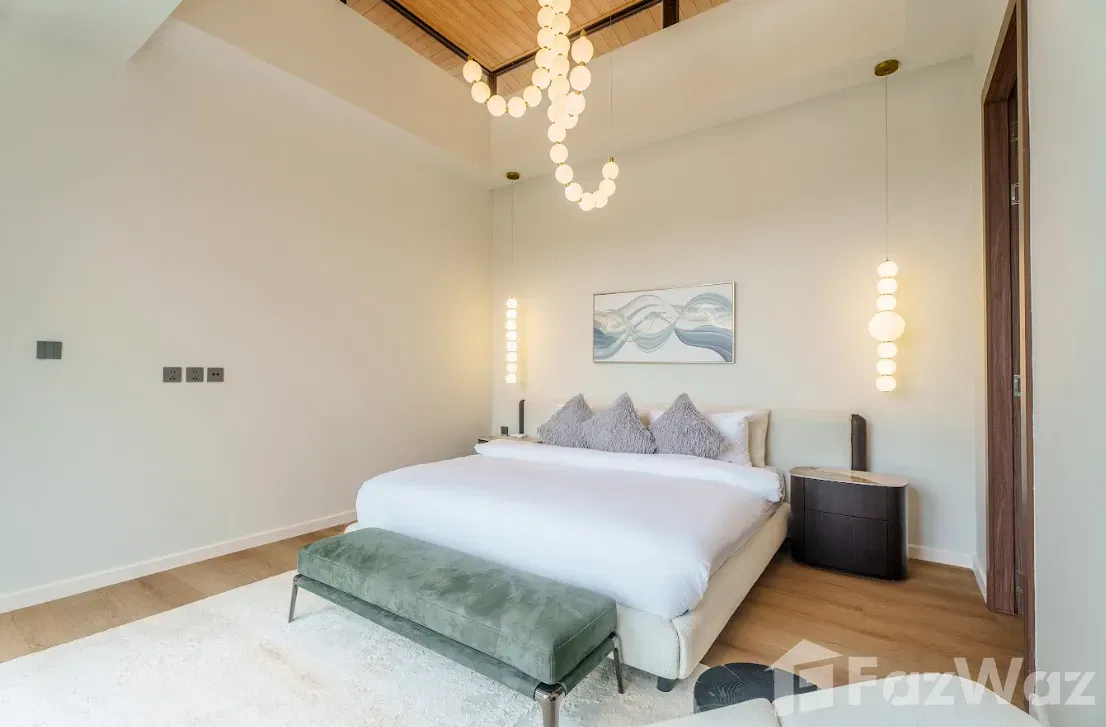 picture 3 Bedroom Villa for sale in Choeng Thale, Phuket - 12/22