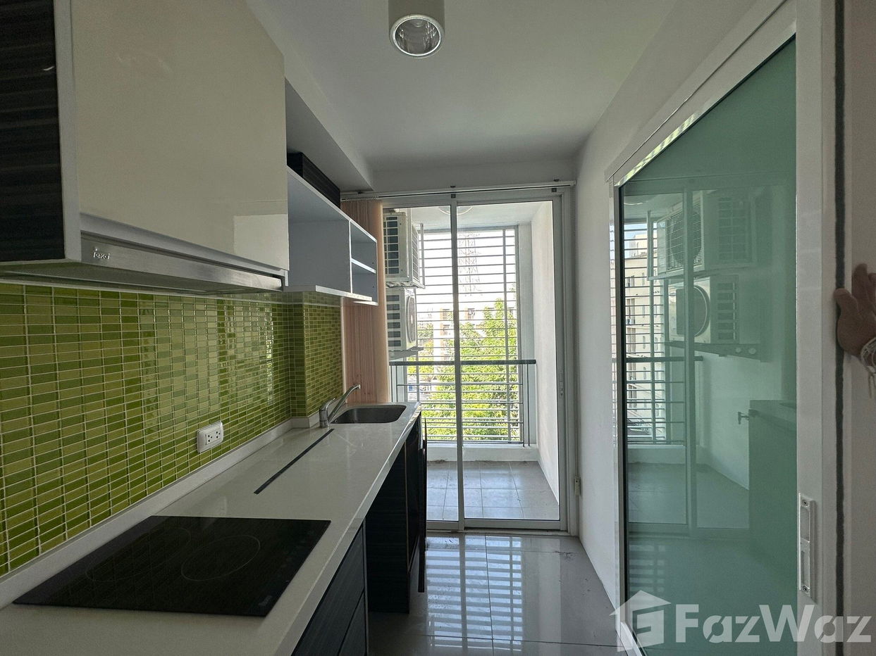 picture 1 Bedroom Condo for sale at Chateau In Town Ratchada 20 - 7/9