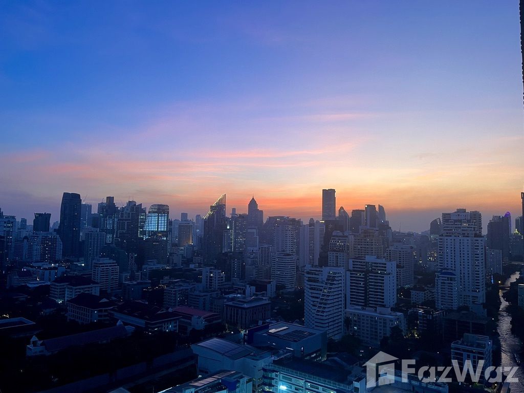 picture 1 Bedroom with Great City Views 1948556 - 13/18