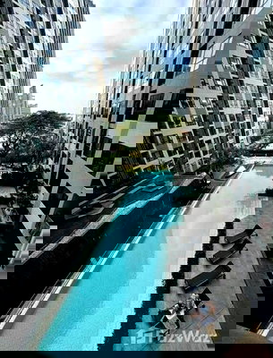 Condos for sale Central Pattaya Road : 2 Bedroom Condo for sale at The Base Central Pattaya  1959399