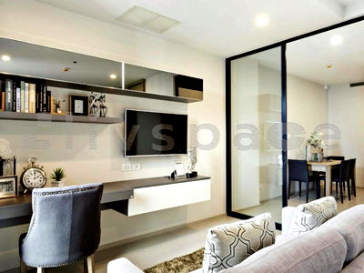 คอนโดให้เช่า : [L250804036] สำหรับเช่า Noble Ploenchit | 1 ห้องนอน | ขนาด 49 ตร.ม. | ราคาพิเศษ | พร้อมเข้าอยู่