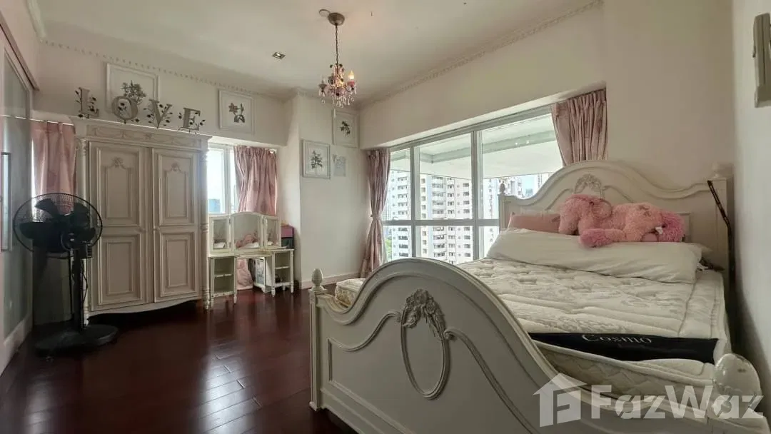 picture Duplex for sale at Le Rafine 31 - 12/19