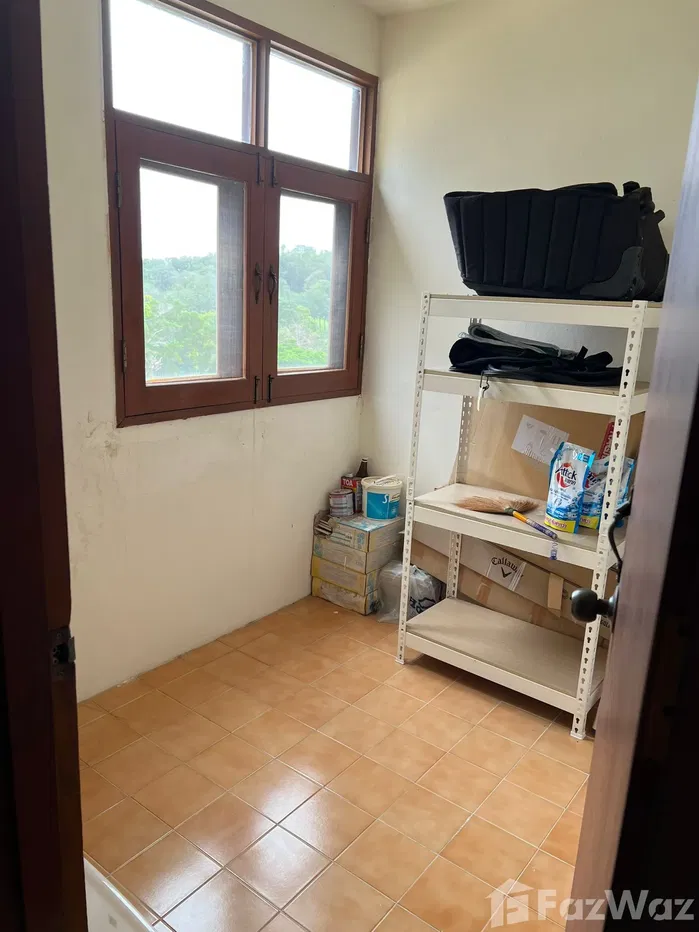 picture Golf-View 3 Bedroom Freehold Condo - 38/47