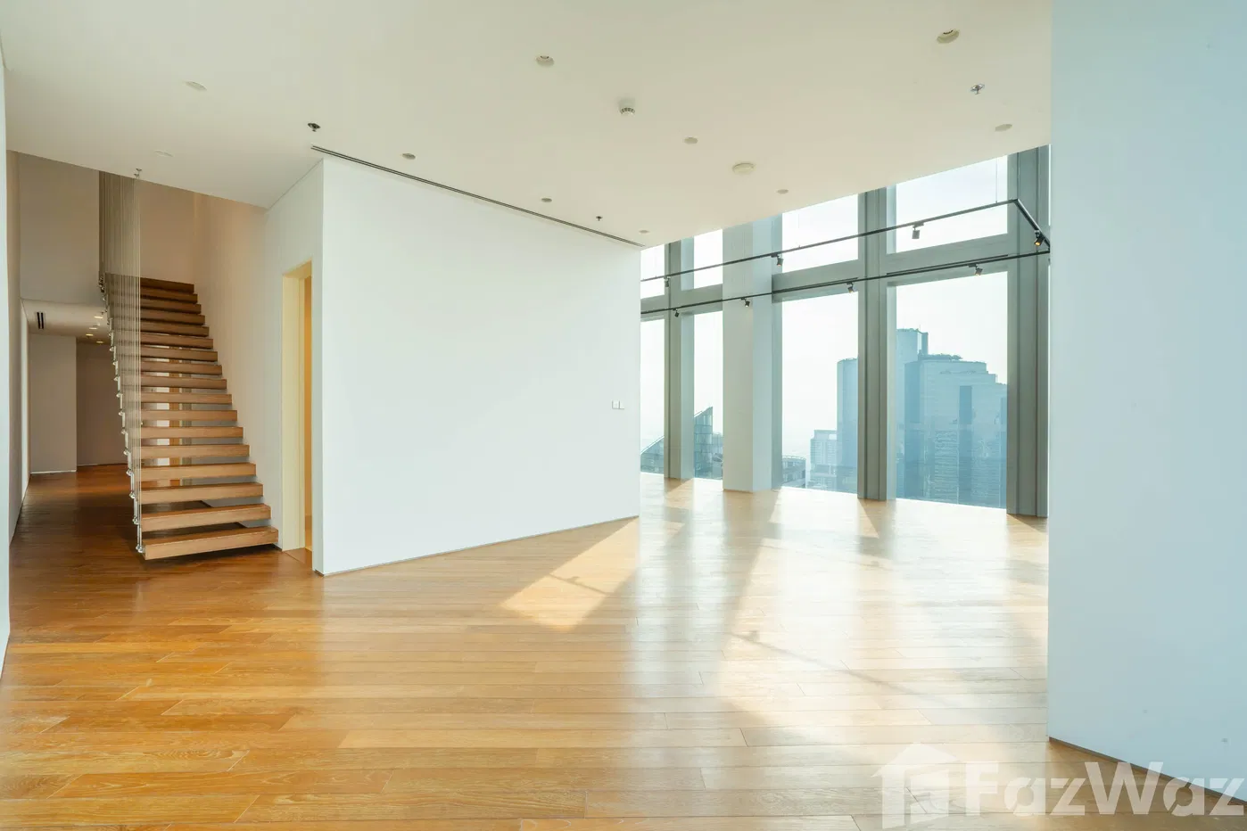 picture Amazing Pet Friendly Duplex For Sale - 12/35