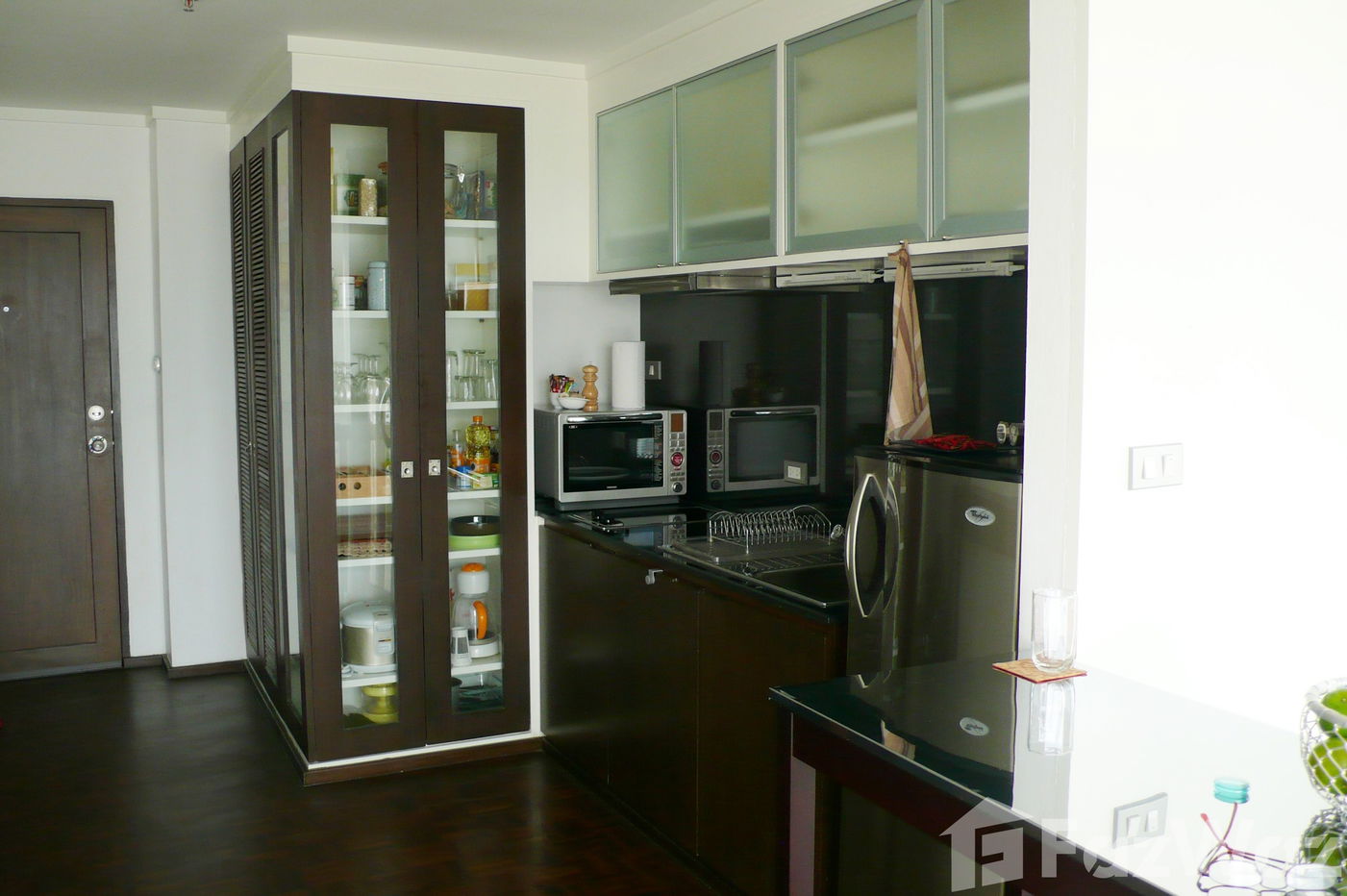รูป "Silom Suite" Condo 102 sqm corner unit -stunning open view! - รูปที่ 3/6
