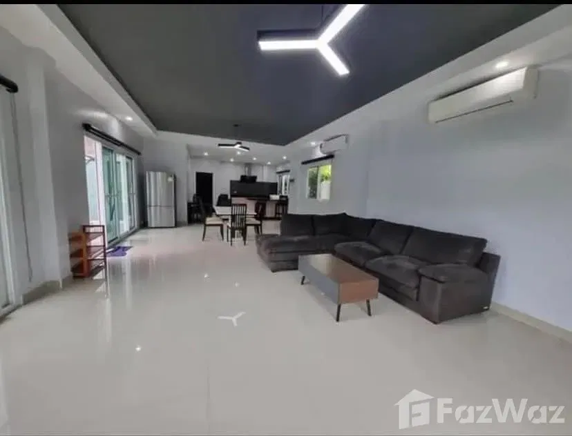 picture 3 bedroom 2.5 bathroom for rent and sale - 11/13