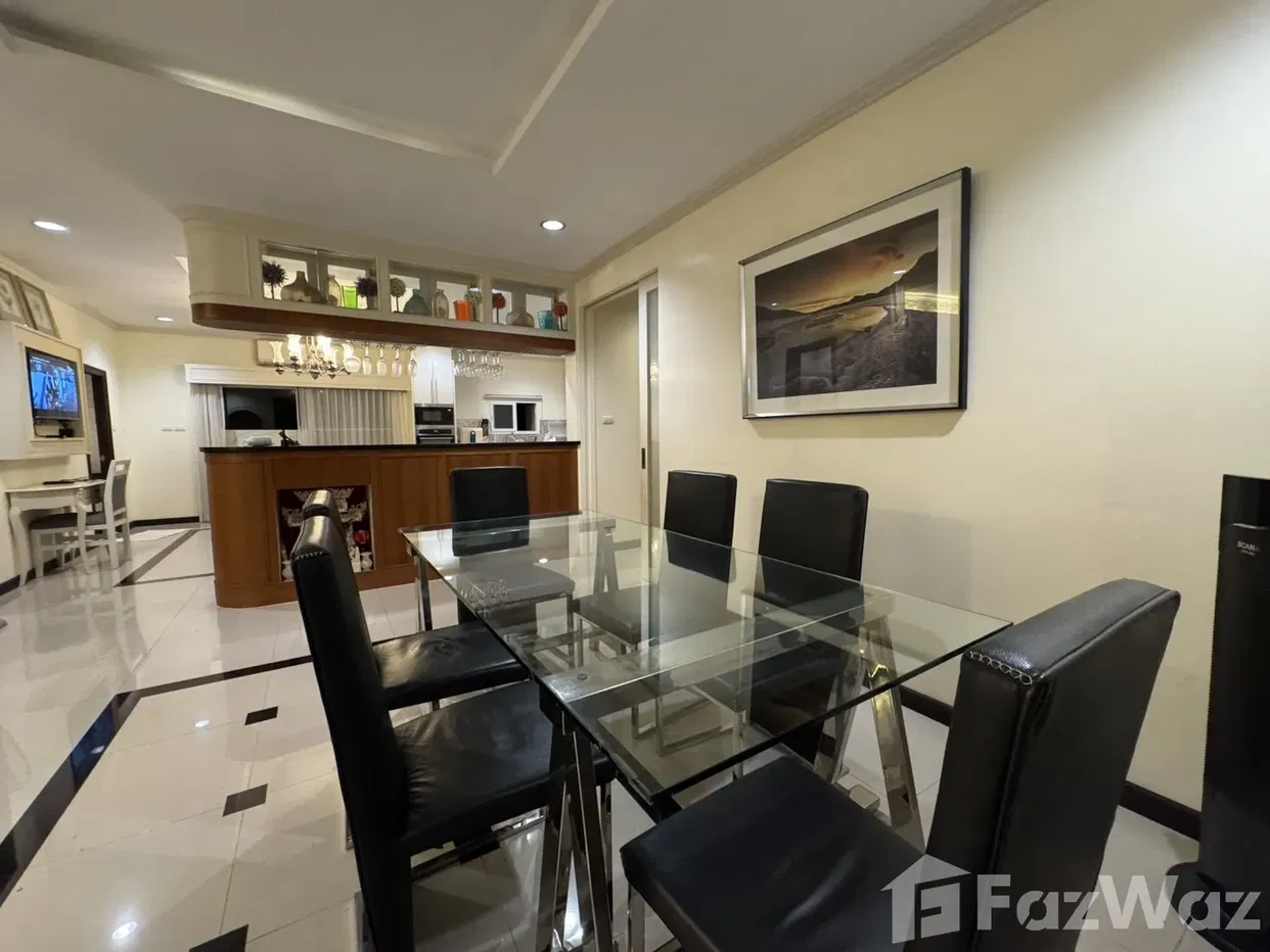 picture House for rent in Central Park Hillside 5552706 - 8/16