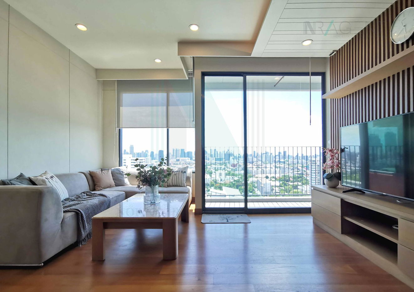 picture For Rent Condo PARCO SATHORN Building 1, Floor 22,4 bed room, Room size 156.00 sqm - 1/8