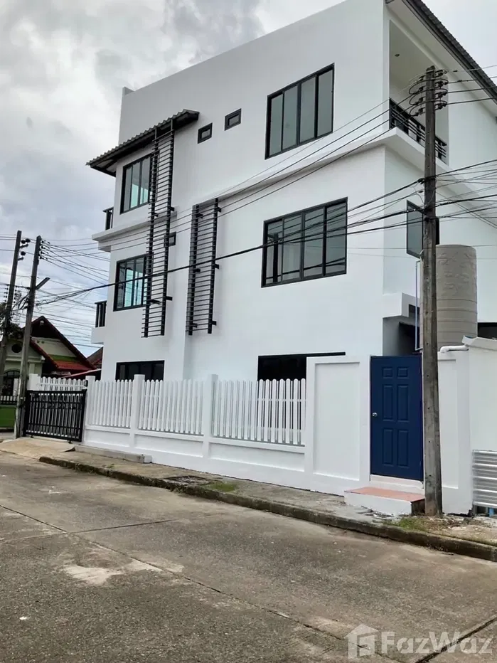 picture 5 Bedroom Townhouse for sale in Wichit, Phuket - 2/9