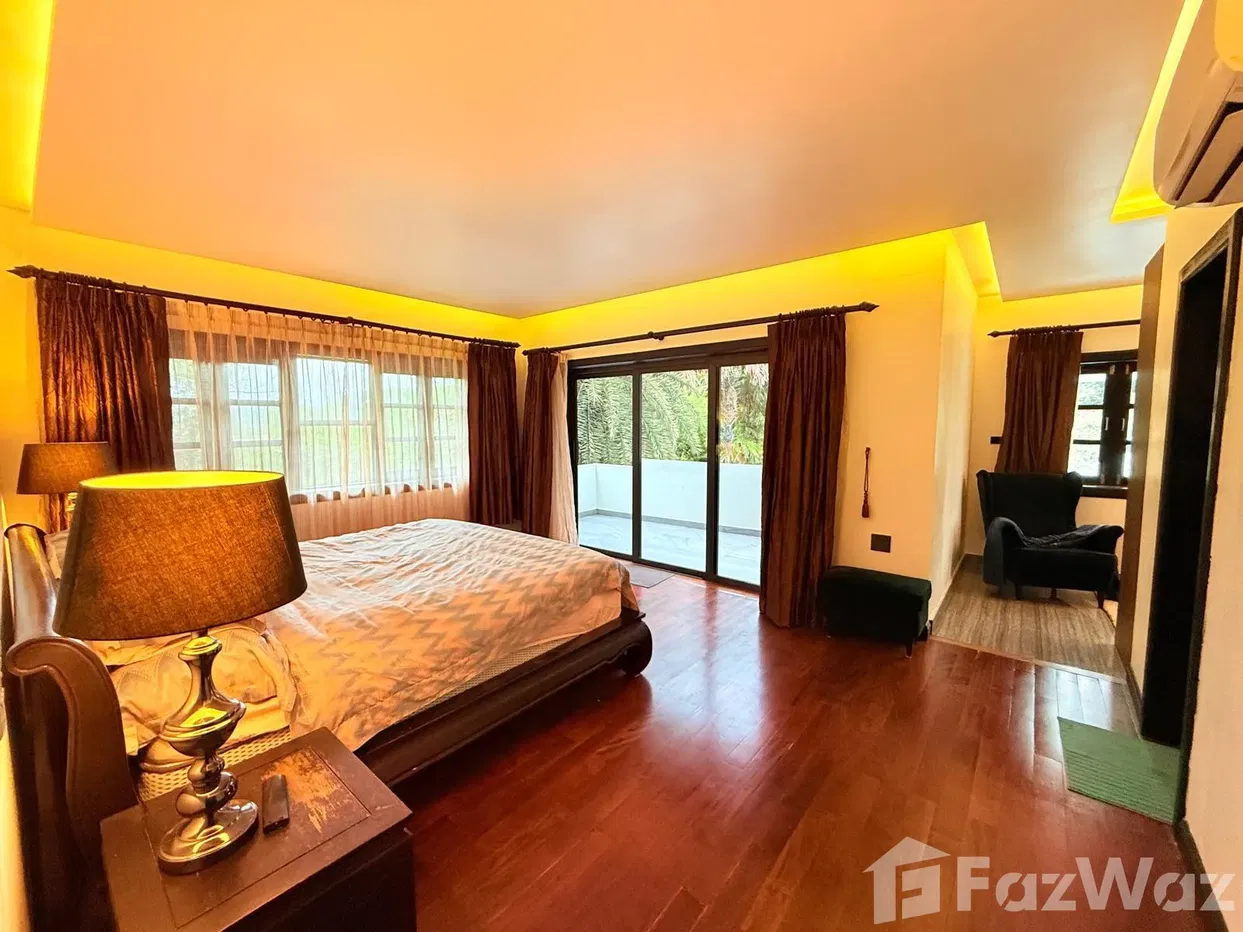 picture Rare 5-Bedroom Villa Near Hua Hin Town with Mountain Views - 32/44