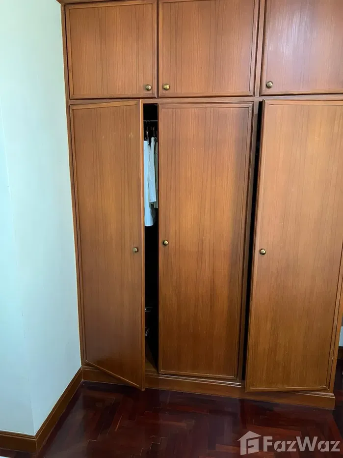 picture Golf-View 3 Bedroom Freehold Condo - 15/47