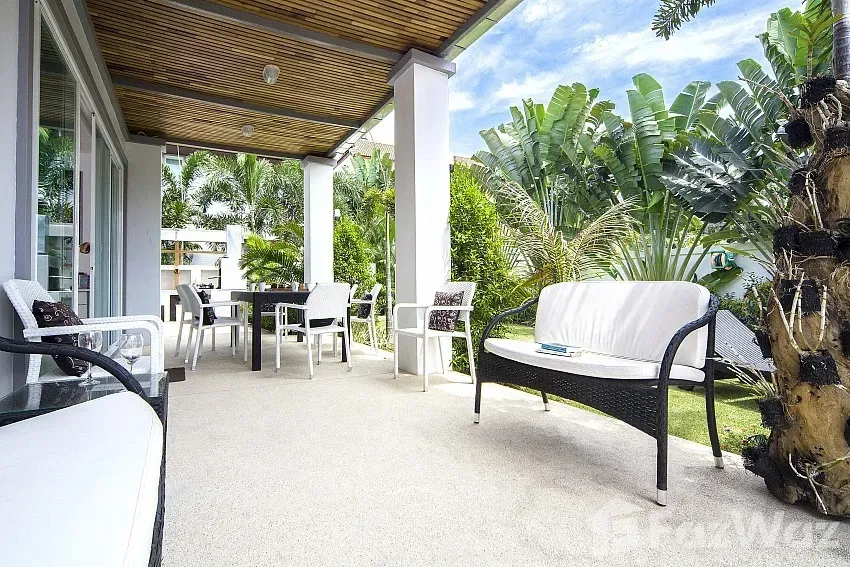 picture 2 Bedroom Villa for sale at Villa Cheloni - 10/10