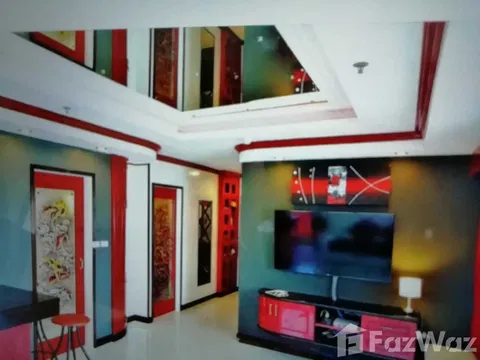 Patong Tower​ in Phuket is just 100m from the beach and 200m from Bangla raod