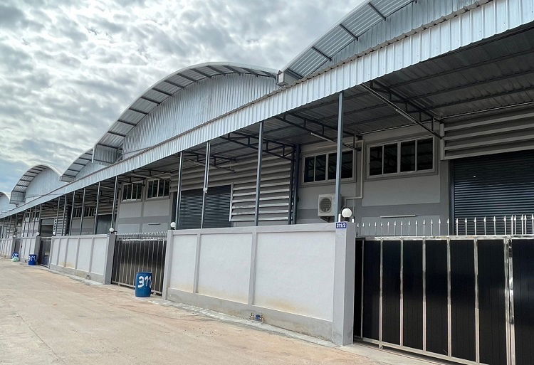 รูป ขาย โรงงาน โกดัง ขนาด 480 ตร.ม. ถึง 950 ตร.ม. แถวแคราย แถวคลองมะเดื่อ จ.สมุทรสาคร - รูปที่ 1/15