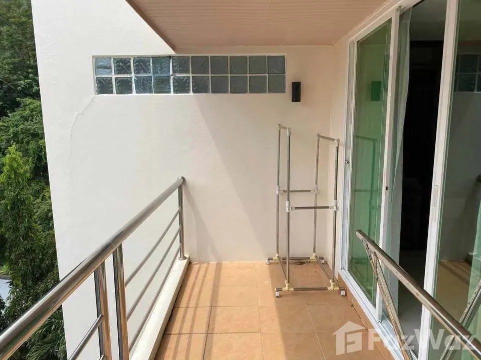 picture Patong Harbor View – 3-Bedroom Apartment for Sale - 14/23