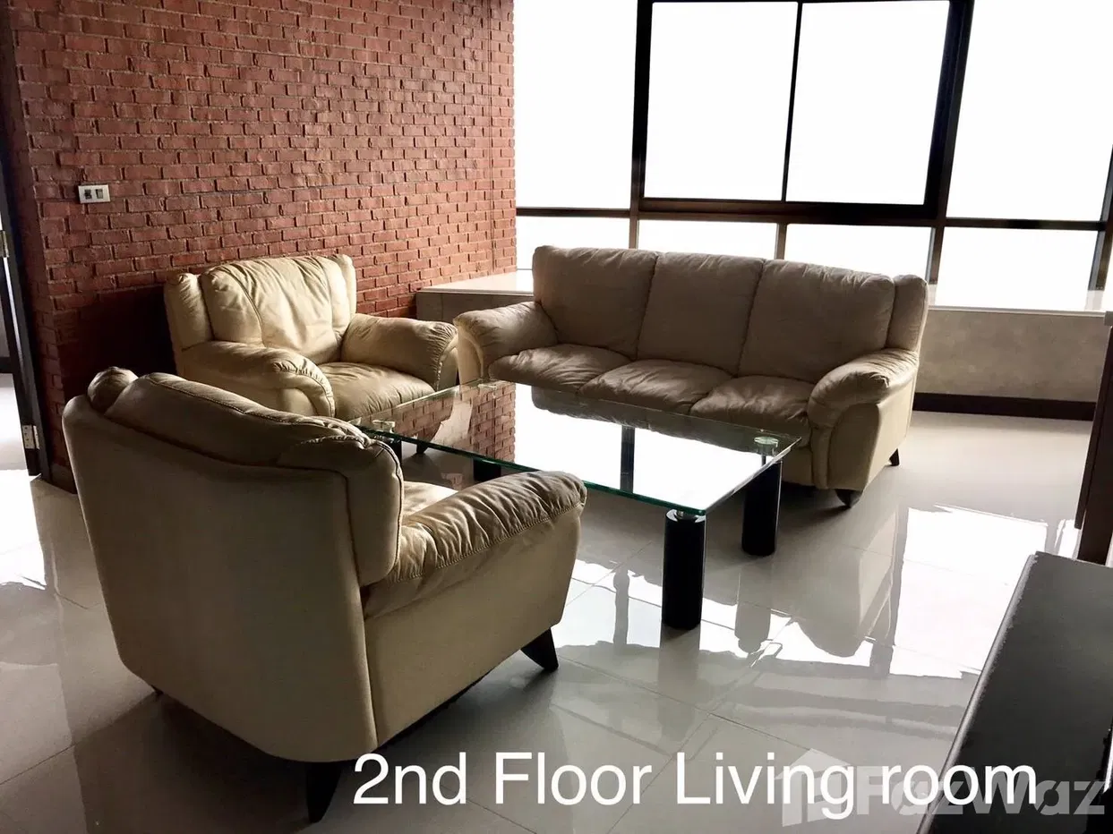 picture 2-Storey Penthouse for Sale at Jomtien Plaza Condotel - 21/29