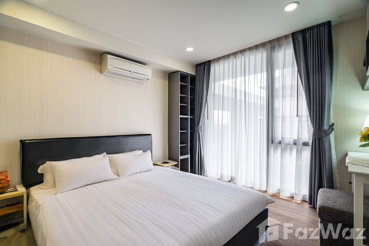picture Executive low-rise top floor living - 11/26