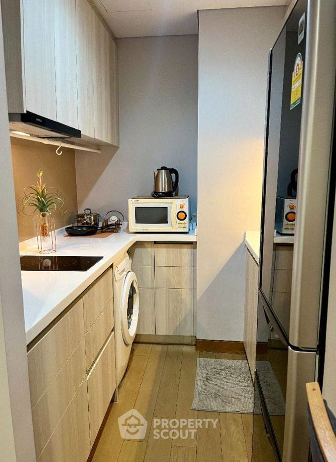 picture 2-BR Condo at The Lumpini 24 near BTS Phrom Phong (ID 825680) - 6/12